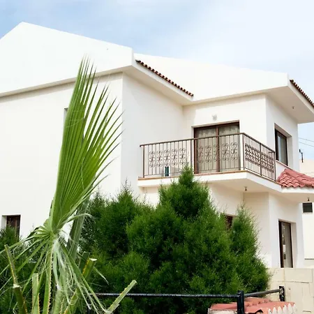 Sunset Valley House Maison d'hôtes Larnaca